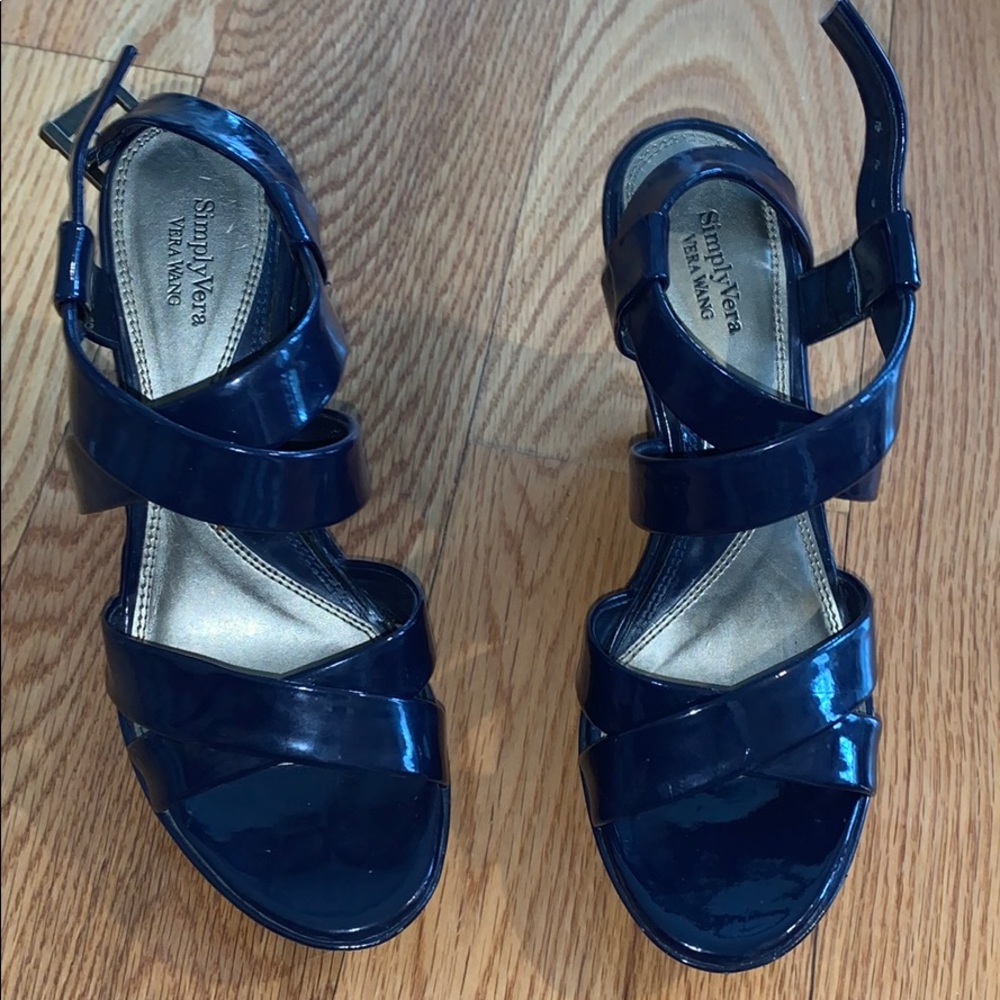 Simply Vera Vera Wang Navy Blue Platform Heels